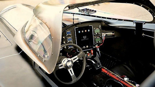Illustration for article titled Even Batman Would Be Jealous of This Turbine-Powered Batmobile